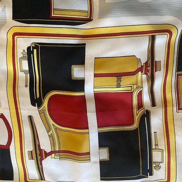 Vintage HERMES Les Coupes Scarf in red by Francoise de la Perriere 70s - Picture 5 of 13